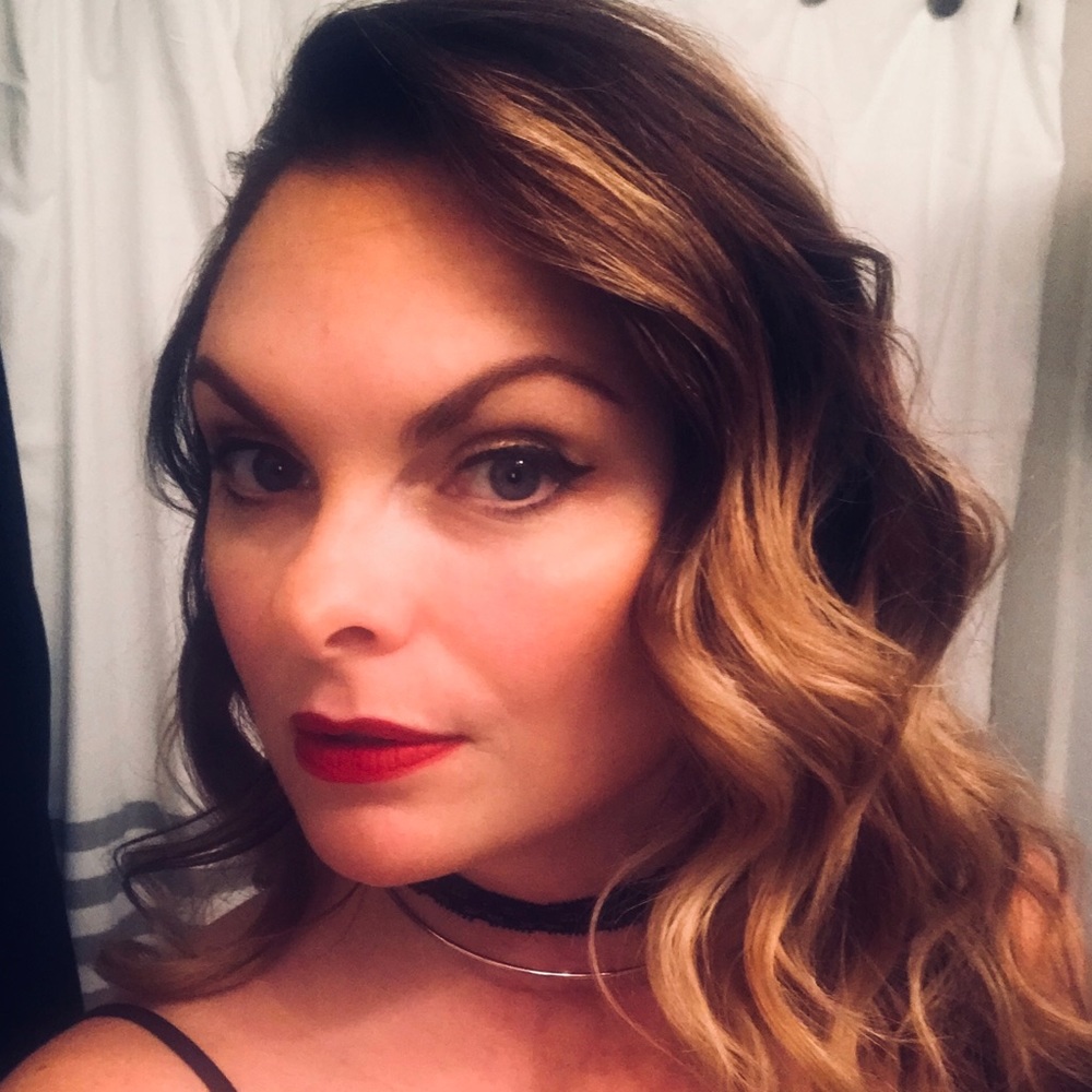 Meet your Posher, Brooke